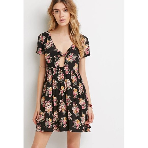 Forever 21 Womens Cut Out Floral Mini Dress Knotted Front Cap Sleeve Black SZ S - Picture 1 of 9
